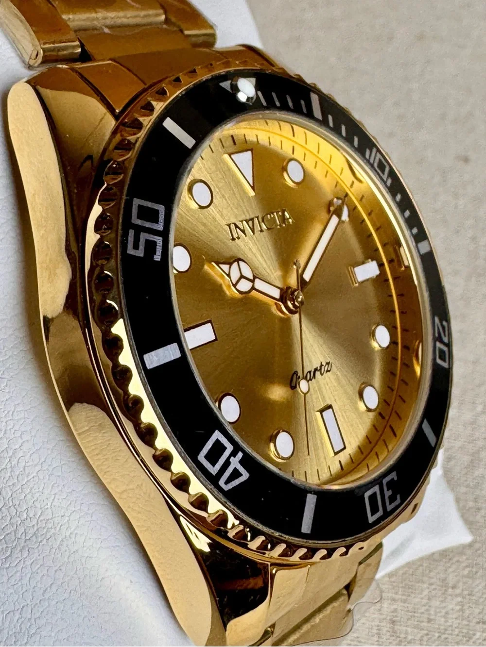 Invicta Diver Gold Dial / Black Bezel 42mm Quartz Watch 69396 NWT